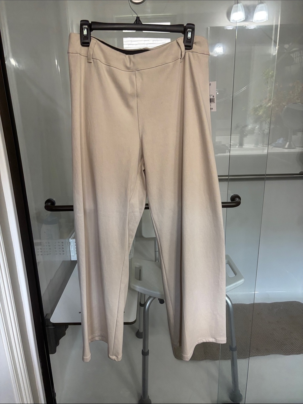 Relaxed Wide-Leg Pants in Light Beige